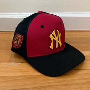 Harry Potter Gryffindor themed New York Yankees snapback hat